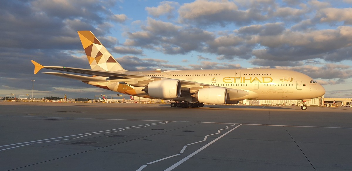 Etihad Airways Launches Daily Nonstop Service from Abu Dhabi to Toronto with Iconic Airbus A380 